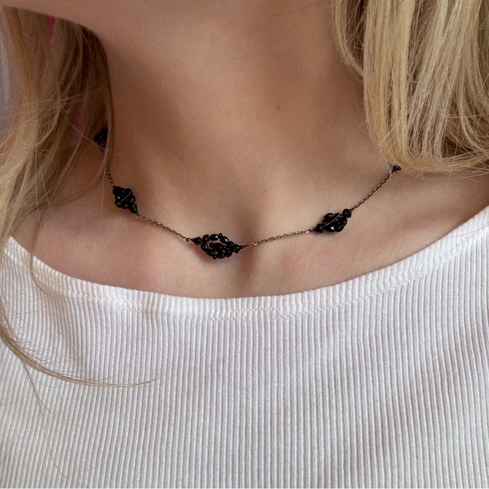 Black beaded silver necklace